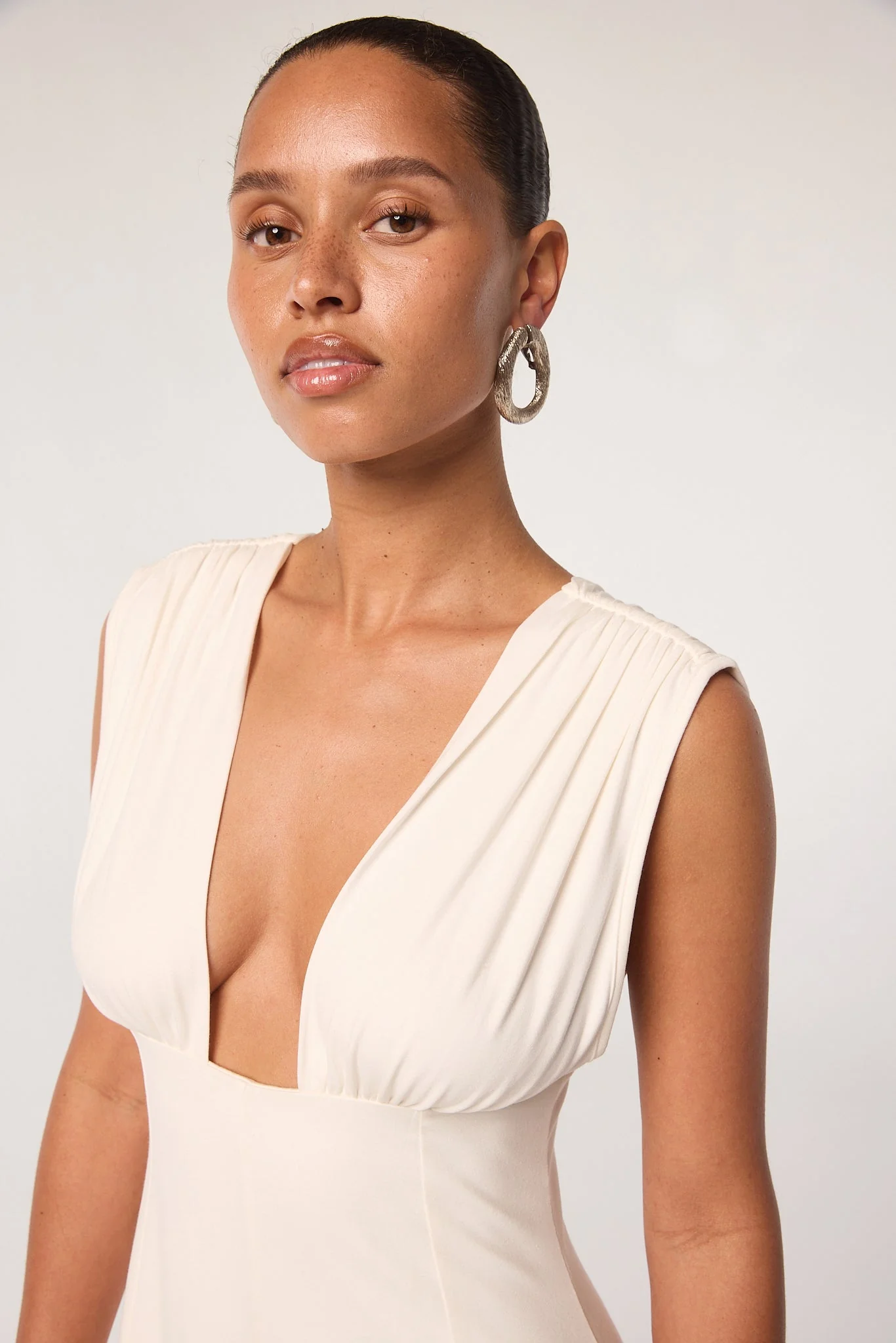 Elva - Image 3