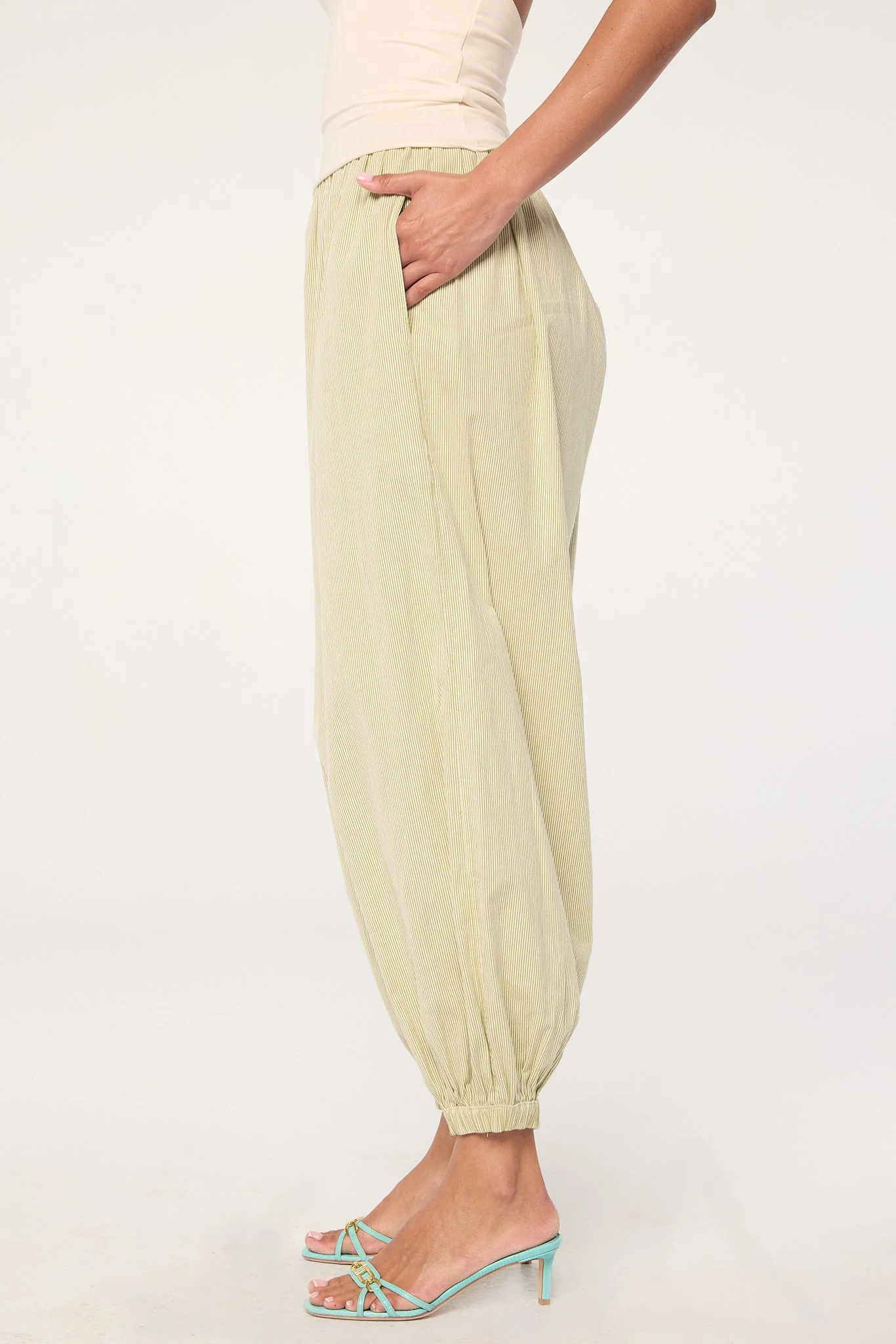 Louis - Image 4